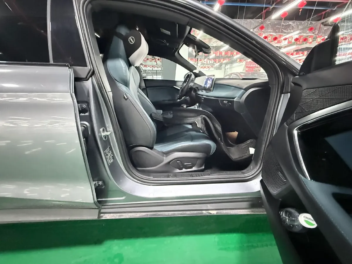 2023 MG 7 1.5T 188HP L4 7DCT,autocango,china used car exporter,china ev exporter,chinese used car exporter,chinese used ev exporter