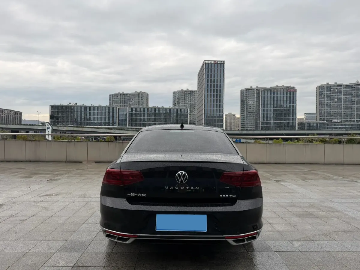 2024 Volkswagen Magotan 2.0T 186HP L4 7DCT,autocango,china used car exporter,china ev exporter,chinese used car exporter,chinese used ev exporter