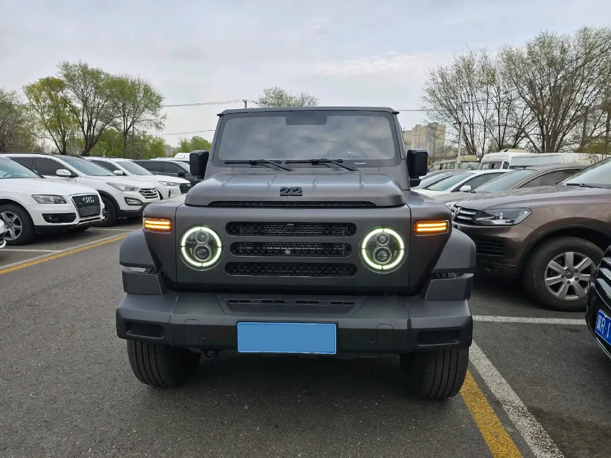 2024 212 212 T01 2.0T 252HP L4 8AT,autocango,china used car exporter,china ev exporter,chinese used car exporter,chinese used ev exporter