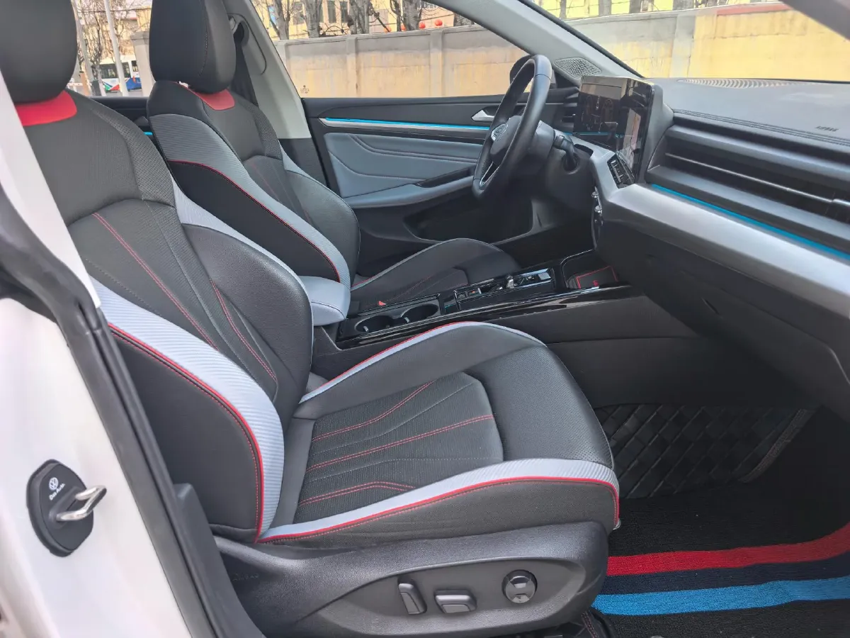 2022 Volkswagen Lavida 1.4T 150HP L4 7DCT,autocango,china used car exporter,china ev exporter,chinese used car exporter,chinese used ev exporter