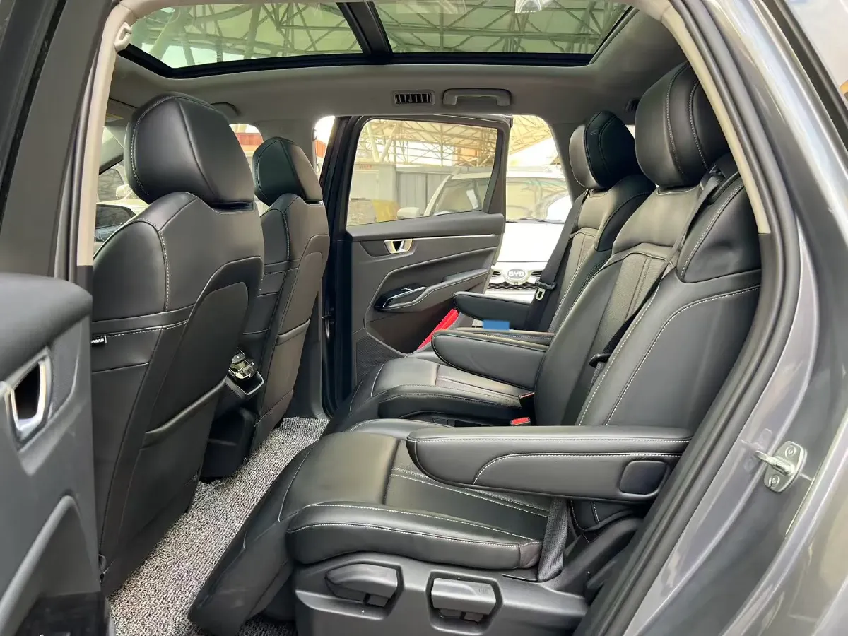 2020 WuLing KaiJie 1.5T 147HP L4 CVT,autocango,china used car exporter,china ev exporter,chinese used car exporter,chinese used ev exporter