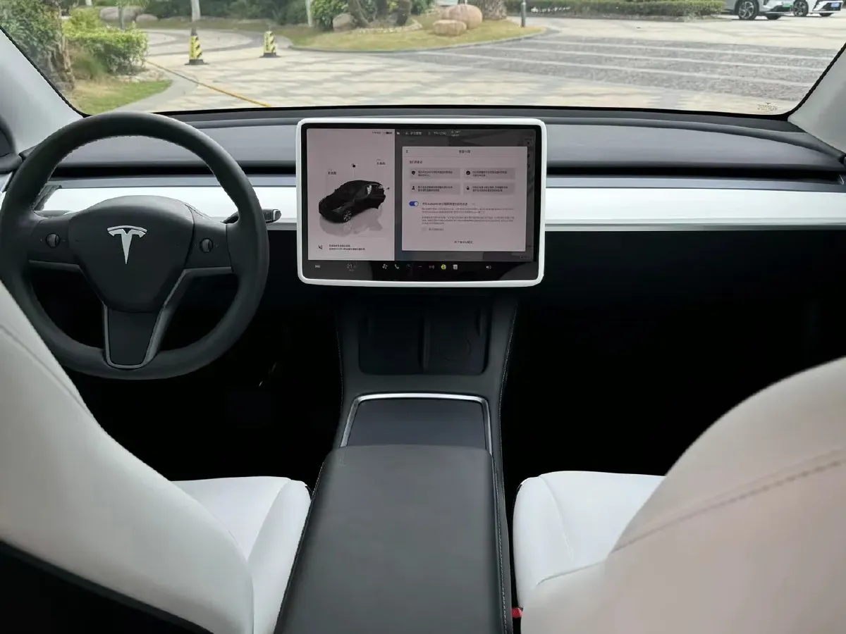 2022 Tesla Model Y BEV 60KWH,autocango,china used car exporter,china ev exporter,chinese used car exporter,chinese used ev exporter