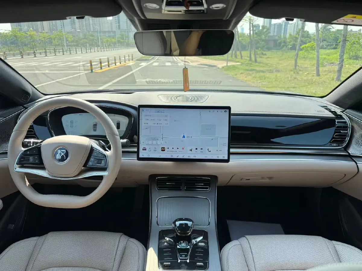 2025 BYD Han 1.5T 156HP L4 E-CVT PHEV,autocango,china used car exporter,china ev exporter,chinese used car exporter,chinese used ev exporter