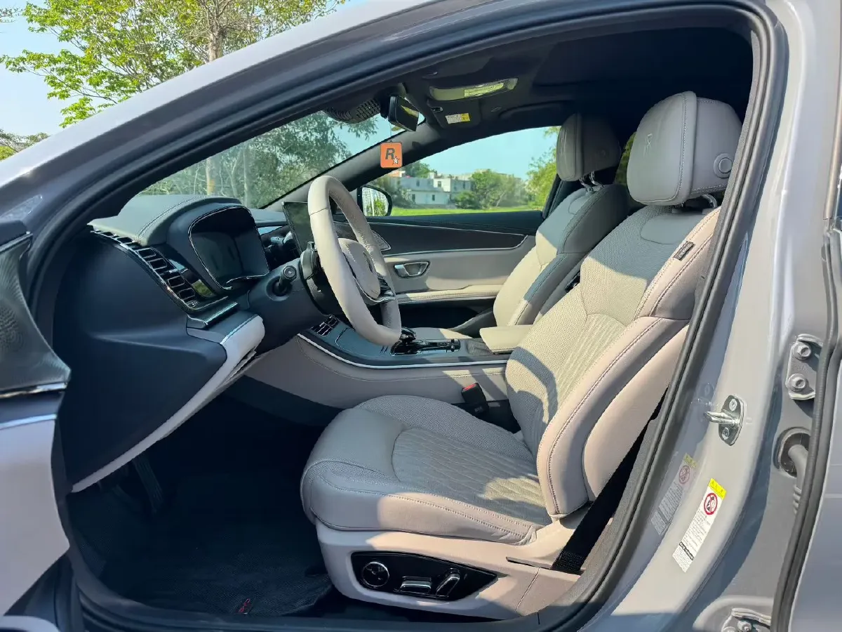 2025 BYD Han 1.5T 156HP L4 E-CVT PHEV,autocango,china used car exporter,china ev exporter,chinese used car exporter,chinese used ev exporter