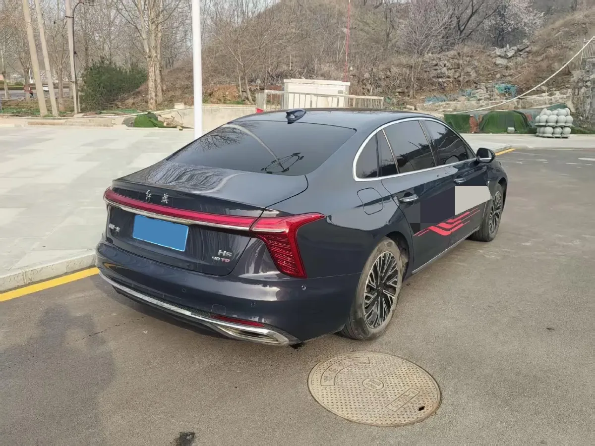 2025 HongQi H5 2.0T 224HP L4 8AT,autocango,china used car exporter,china ev exporter,chinese used car exporter,chinese used ev exporter