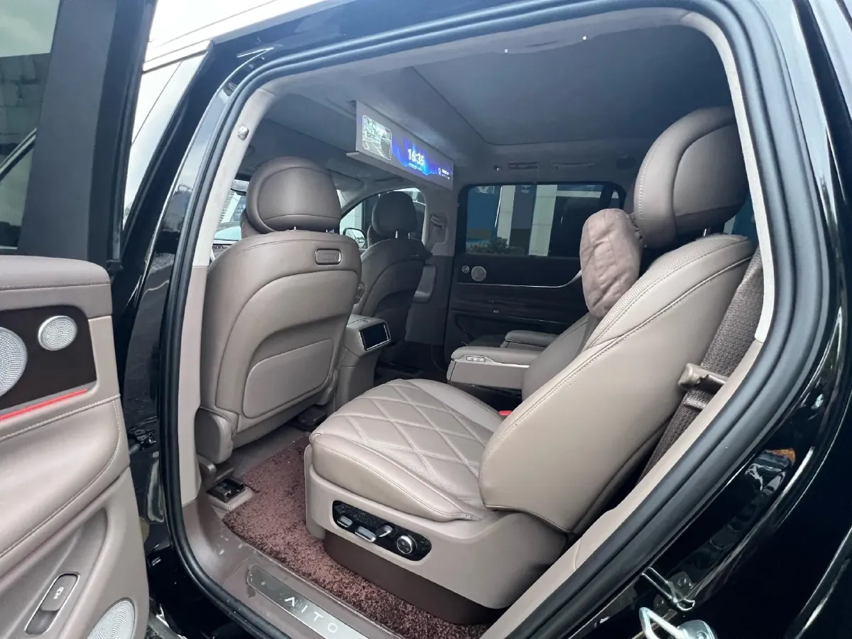 2025 AITO AITO M9 BEV 100KWH,autocango,china used car exporter,china ev exporter,chinese used car exporter,chinese used ev exporter