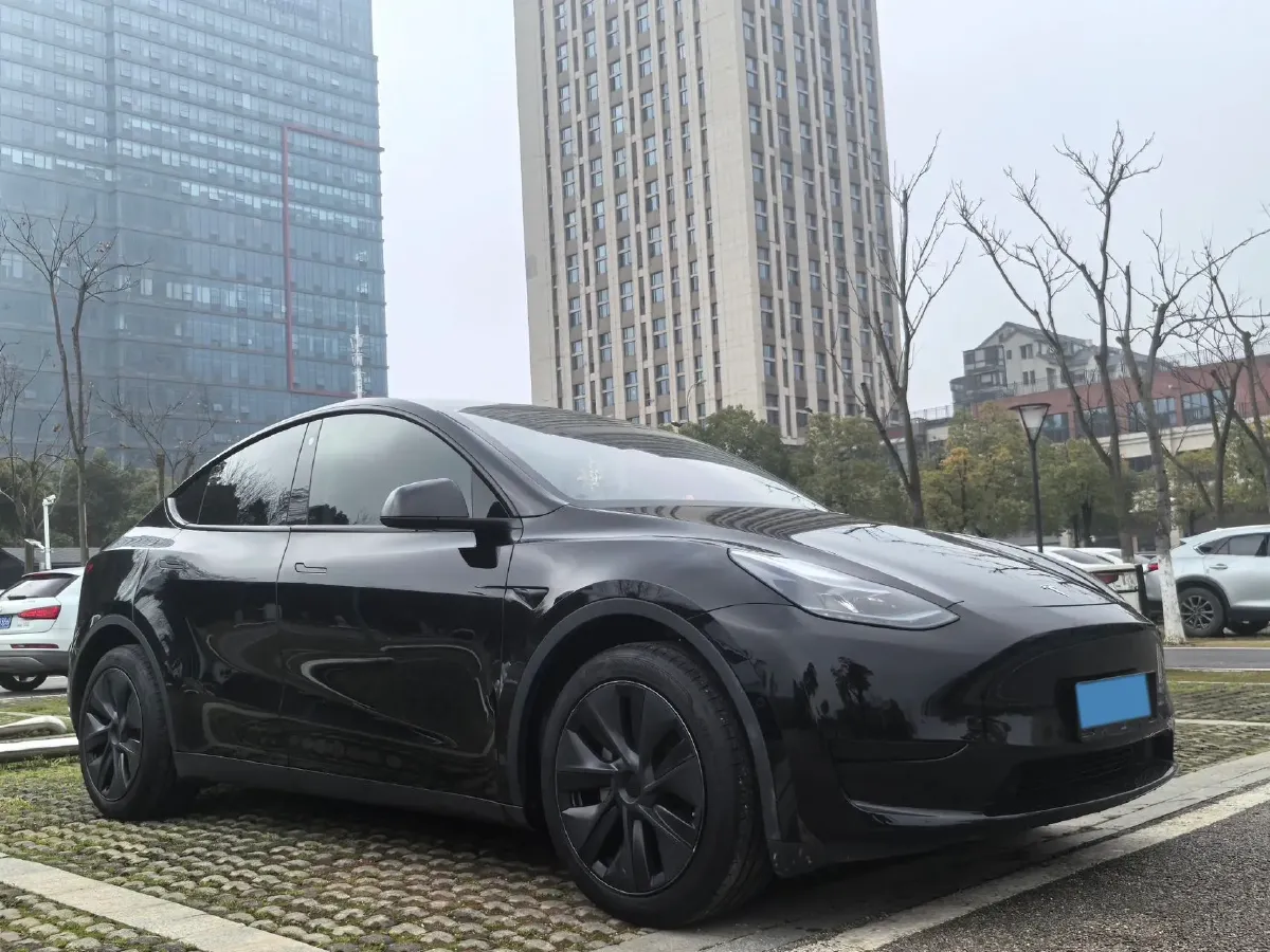 2024 Iveco OuSheng BEV 77.28KWH,autocango,china used car exporter,china ev exporter,chinese used car exporter,chinese used ev exporter