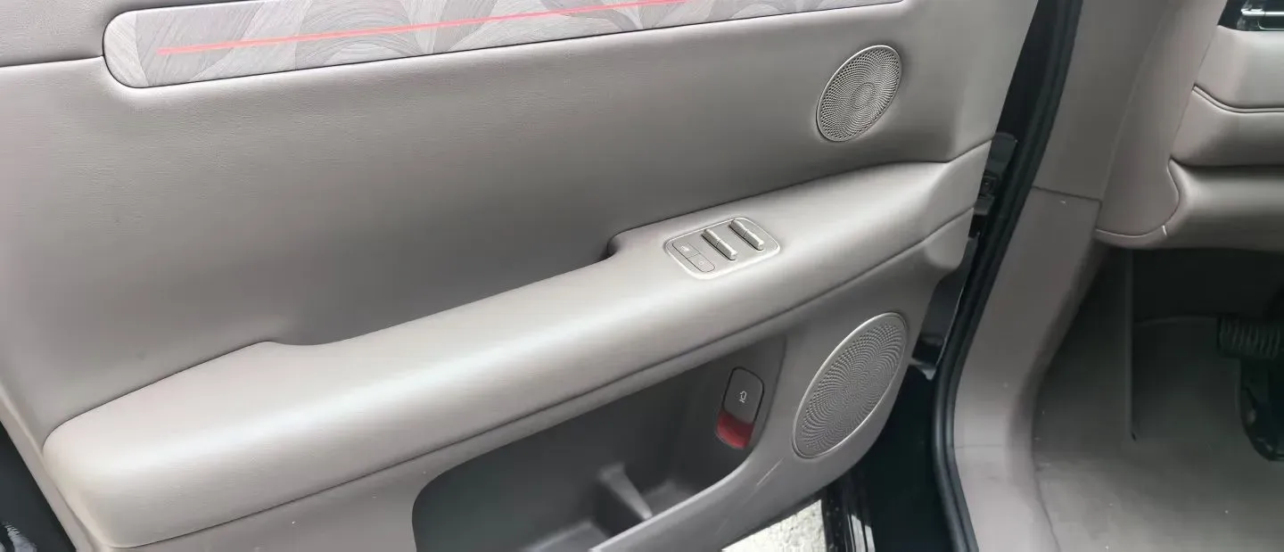 2026 IM LS6 REEV 155HP REEV,autocango,china used car exporter,china ev exporter,chinese used car exporter,chinese used ev exporter