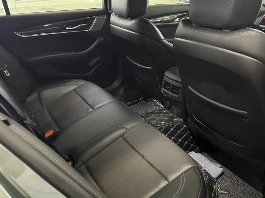 2023 Cadillac CT5 2.0T 237HP L4 10AT,autocango,china used car exporter,china ev exporter,chinese used car exporter,chinese used ev exporter