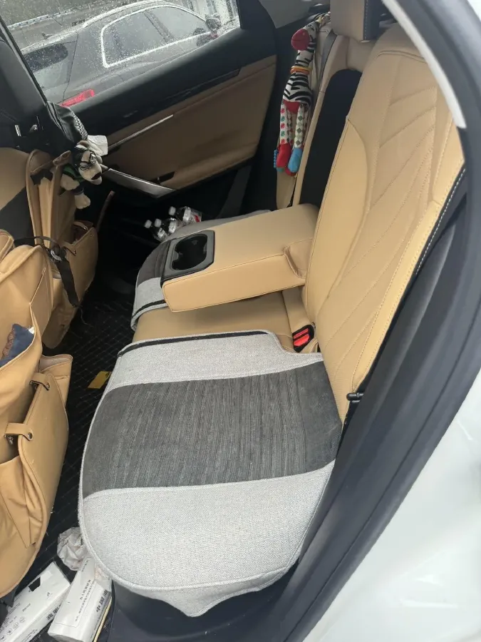 2023 Geely StarRay 1.5T 181HP L4 7DCT,autocango,china used car exporter,china ev exporter,chinese used car exporter,chinese used ev exporter