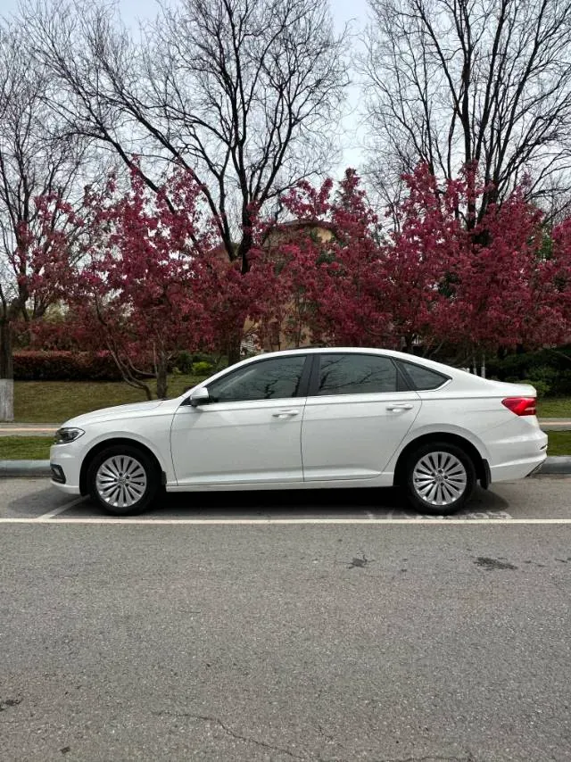 2018 Volkswagen Lavida 1.2T 116HP L4 7DCT,autocango,china used car exporter,china ev exporter,chinese used car exporter,chinese used ev exporter