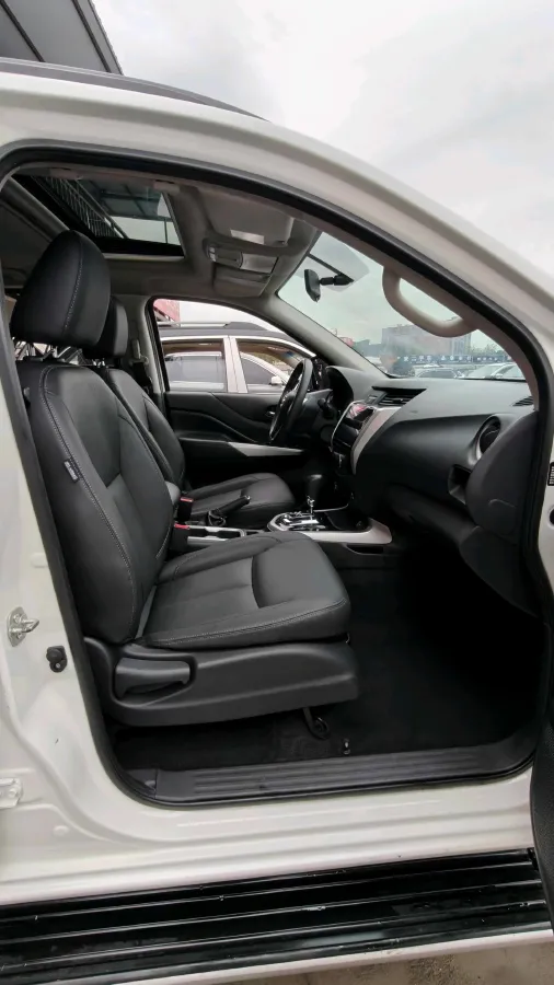 2020 Nissan Terra 2.5L 193HP L4 7AT,autocango,china used car exporter,china ev exporter,chinese used car exporter,chinese used ev exporter