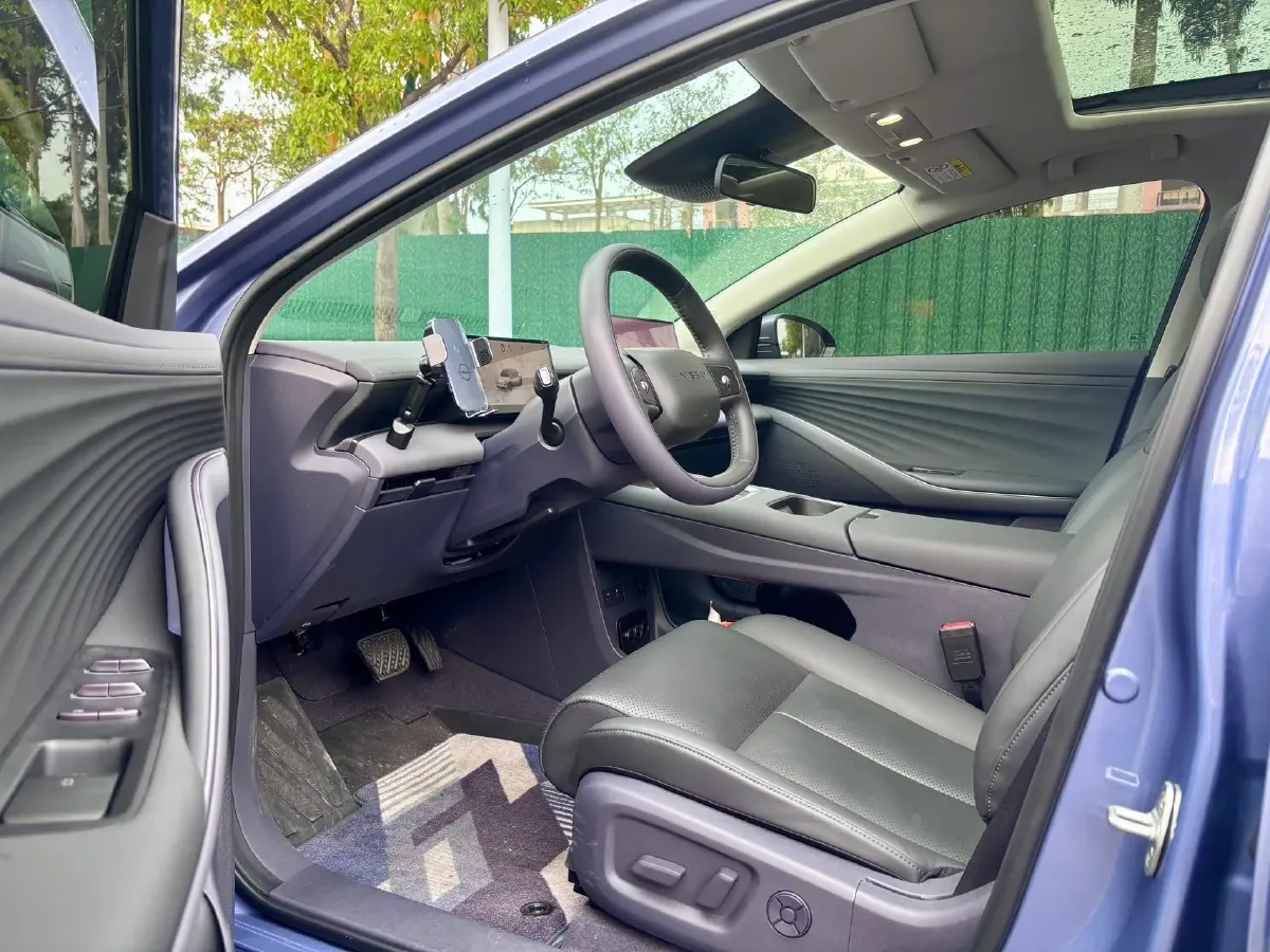 2026 Nissan N7 1.5L 102HP L4 1DHT PHEV,autocango,china used car exporter,china ev exporter,chinese used car exporter,chinese used ev exporter