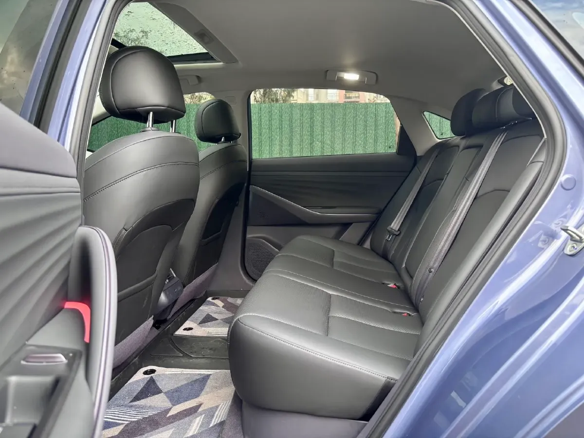 2026 Nissan N7 1.5L 102HP L4 1DHT PHEV,autocango,china used car exporter,china ev exporter,chinese used car exporter,chinese used ev exporter