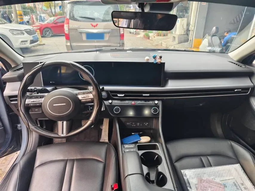 2024 Hyundai Sonata 1.5T 170HP L4 8AT,autocango,china used car exporter,china ev exporter,chinese used car exporter,chinese used ev exporter