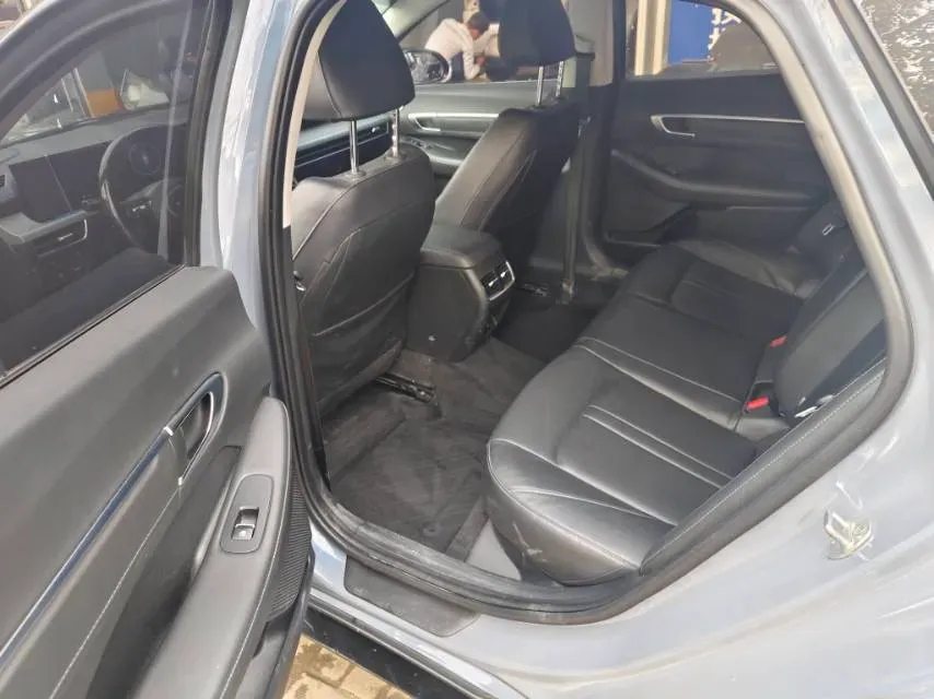 2024 Hyundai Sonata 1.5T 170HP L4 8AT,autocango,china used car exporter,china ev exporter,chinese used car exporter,chinese used ev exporter