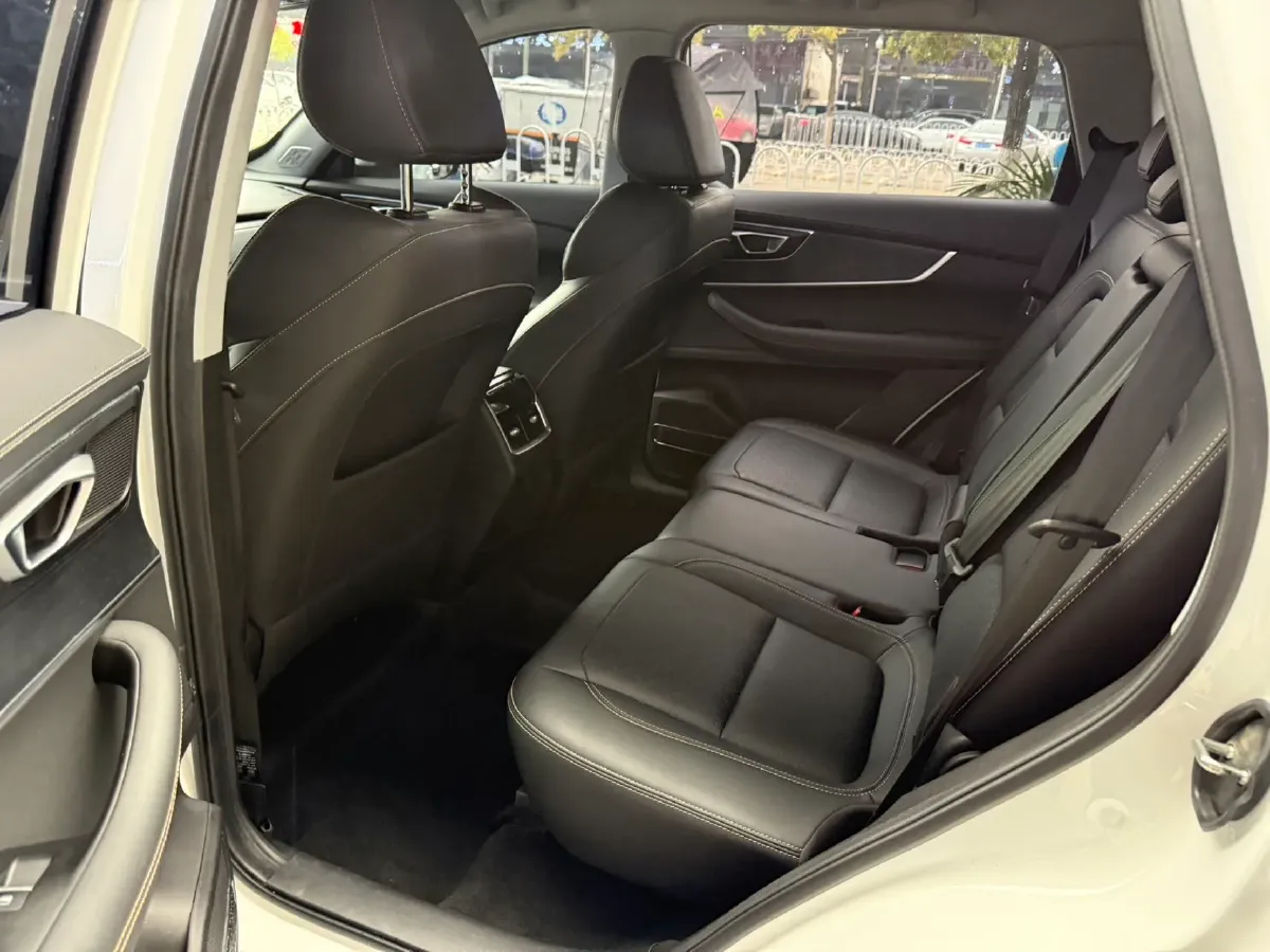 2024 Chery Tiggo 8 1.5T 156HP L4 6DCT,autocango,china used car exporter,china ev exporter,chinese used car exporter,chinese used ev exporter