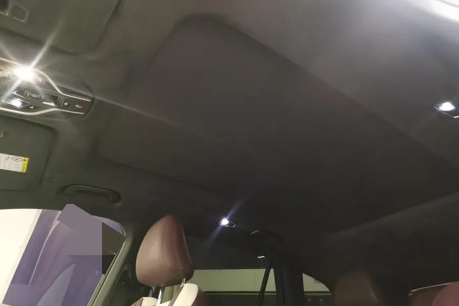 2021 Geely Monjaro 2.0T 218HP L4 7DCT,autocango,china used car exporter,china ev exporter,chinese used car exporter,chinese used ev exporter