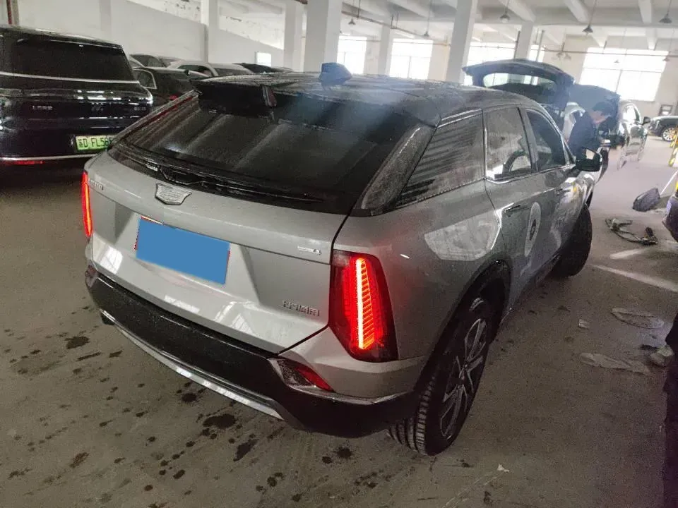 2024 Cadillac OPTIQ BEV 79.7KWH,autocango,china used car exporter,china ev exporter,chinese used car exporter,chinese used ev exporter