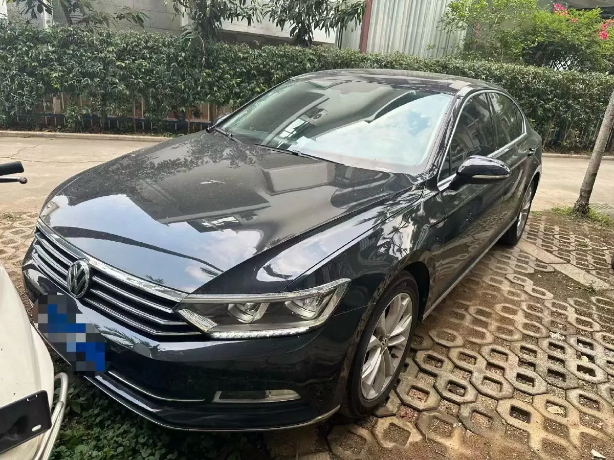 2019 Volkswagen Magotan 2.0T 186HP L4 7DCT,autocango,china used car exporter,china ev exporter,chinese used car exporter,chinese used ev exporter