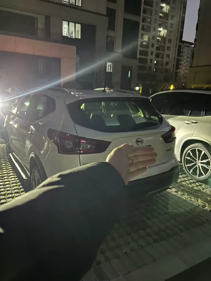 2021 Nissan Qashqai 2.0L 151HP L4 CVT,autocango,china used car exporter,china ev exporter,chinese used car exporter,chinese used ev exporter