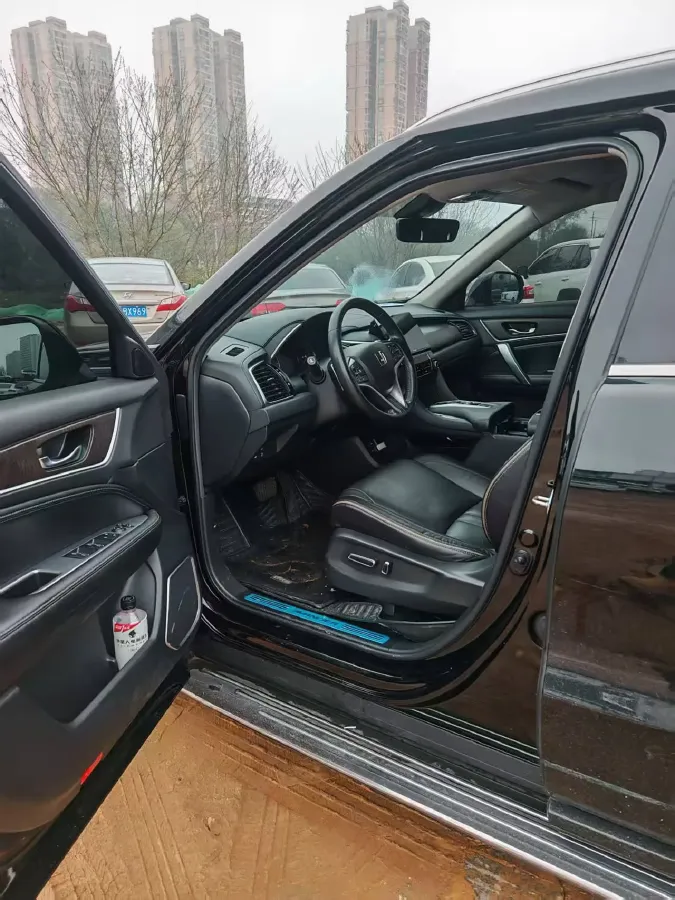2020 Honda Avancier 2.0T 272HP L4 9AT,autocango,china used car exporter,china ev exporter,chinese used car exporter,chinese used ev exporter