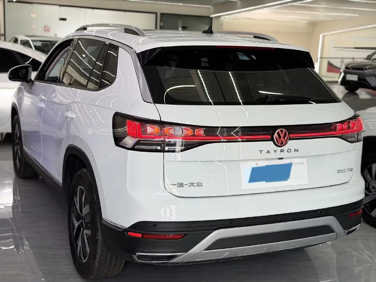 2025 Volkswagen Tayron 1.5T 160HP L4 7DCT,autocango,china used car exporter,china ev exporter,chinese used car exporter,chinese used ev exporter