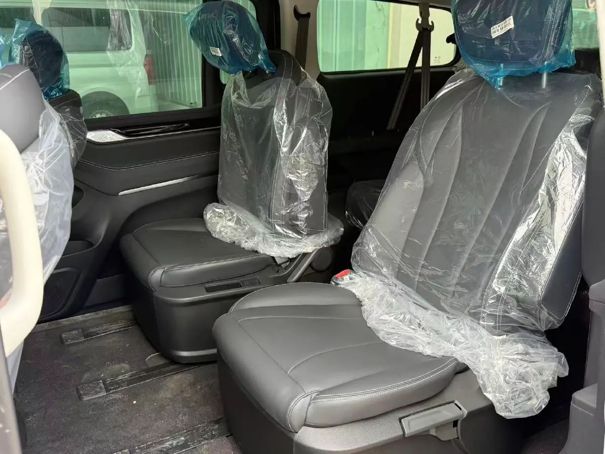 2023 MAXUS G20 2.0T 261HP L4 8AT,autocango,china used car exporter,china ev exporter,chinese used car exporter,chinese used ev exporter