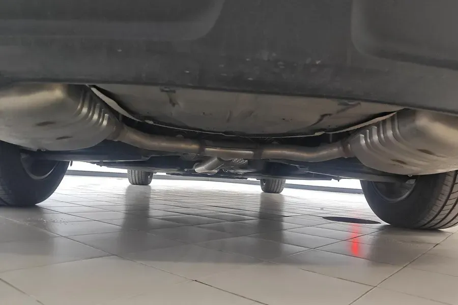 2025 HongQi H5 1.5T 169HP L4 7DCT,autocango,china used car exporter,china ev exporter,chinese used car exporter,chinese used ev exporter