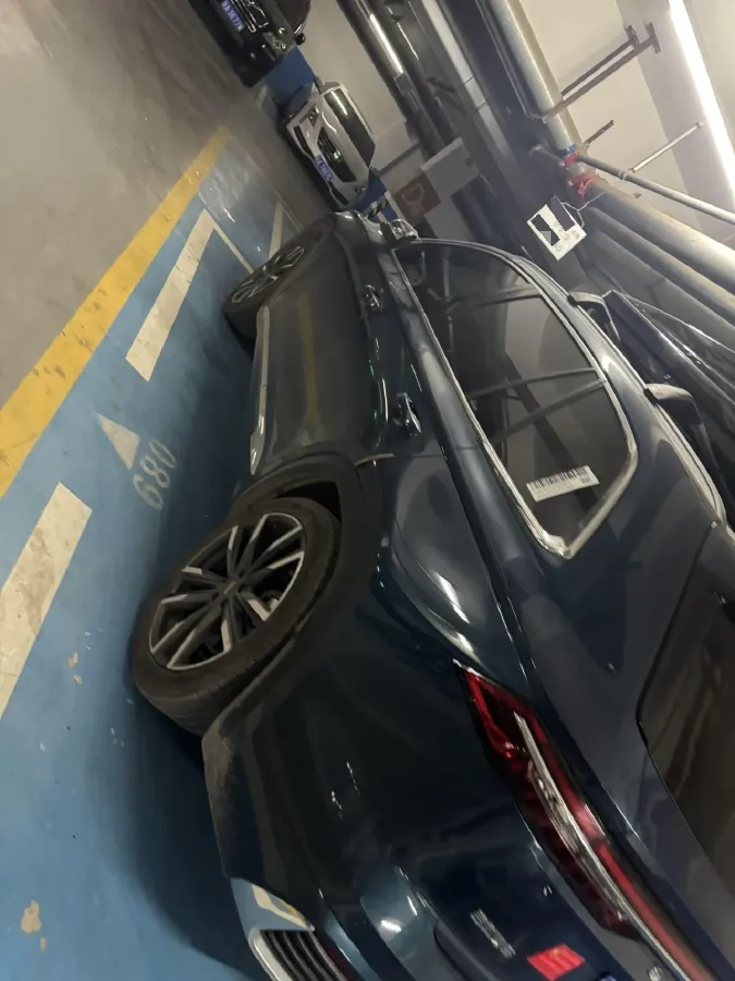 2021 Geely Monjaro 2.0T 218HP L4 7DCT,autocango,china used car exporter,china ev exporter,chinese used car exporter,chinese used ev exporter