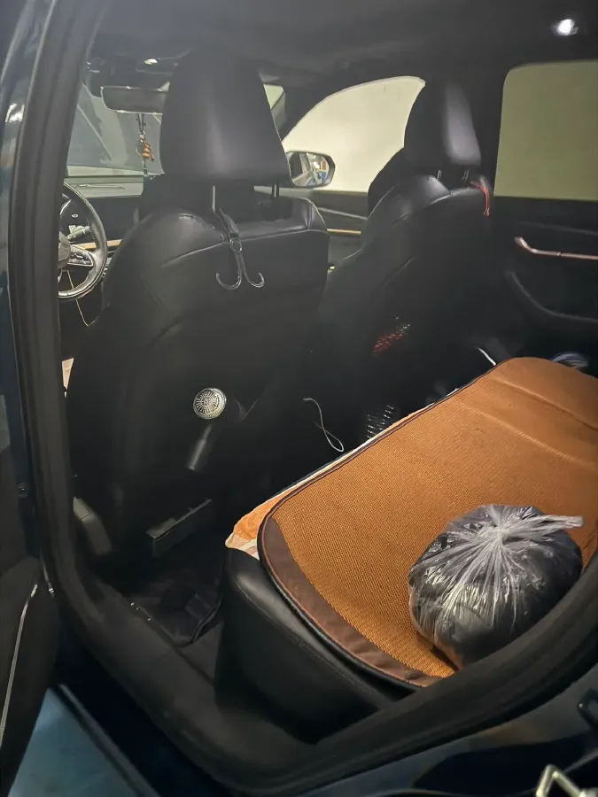 2021 Geely Monjaro 2.0T 218HP L4 7DCT,autocango,china used car exporter,china ev exporter,chinese used car exporter,chinese used ev exporter