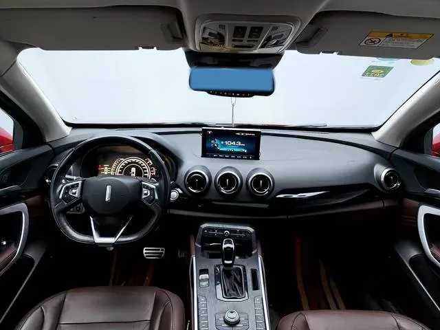 2017 WEY VV7 2.0T 234HP L4 7DCT,autocango,china used car exporter,china ev exporter,chinese used car exporter,chinese used ev exporter