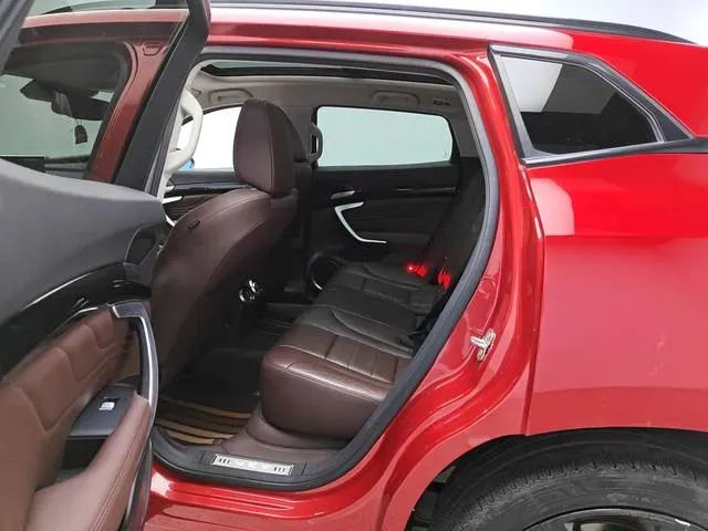 2017 WEY VV7 2.0T 234HP L4 7DCT,autocango,china used car exporter,china ev exporter,chinese used car exporter,chinese used ev exporter