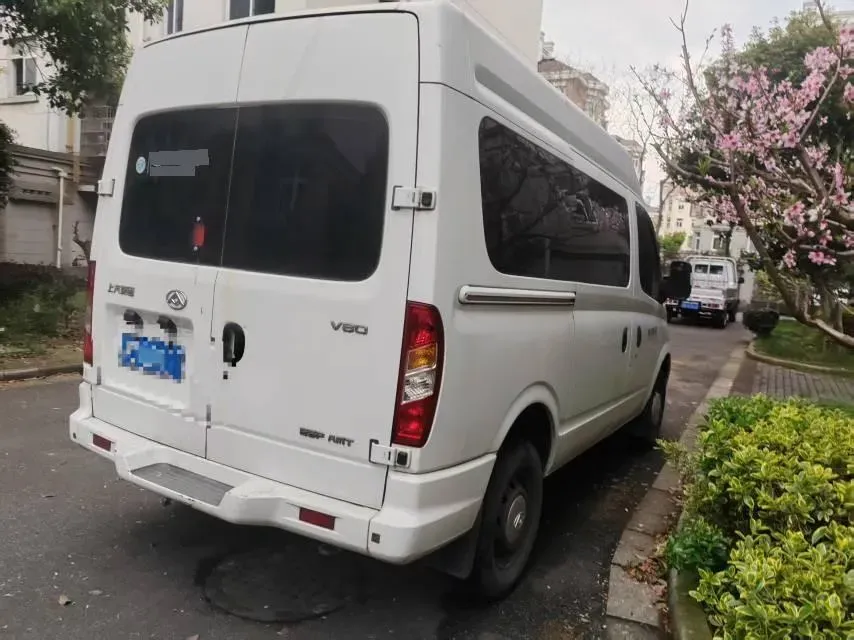 2015 MAXUS XinTu V80 2.5T 136HP L4 6MT,autocango,china used car exporter,china ev exporter,chinese used car exporter,chinese used ev exporter