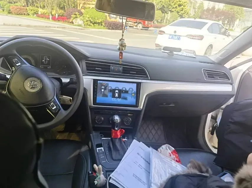 2019 Volkswagen T-Cross 1.4T 150HP L4 7DCT,autocango,china used car exporter,china ev exporter,chinese used car exporter,chinese used ev exporter