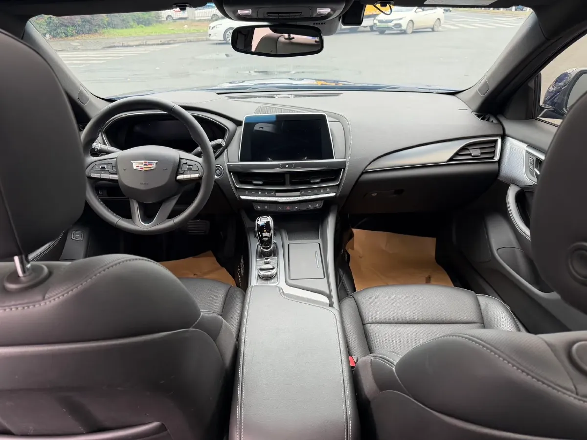 2023 Cadillac CT5 2.0T 237HP L4 10AT,autocango,china used car exporter,china ev exporter,chinese used car exporter,chinese used ev exporter