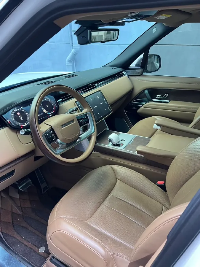 2024 Land Rover Range Rover 3.0T 400HP L6 8AT,autocango,china used car exporter,china ev exporter,chinese used car exporter,chinese used ev exporter