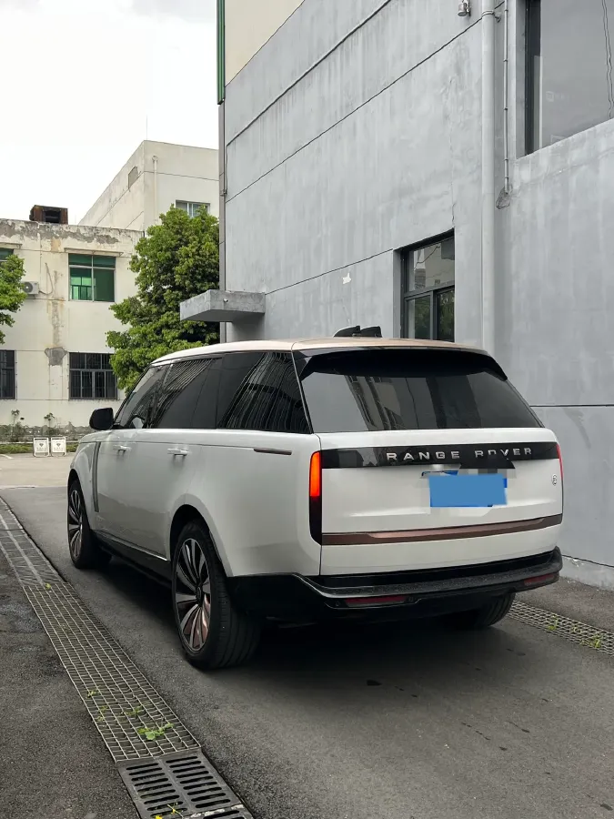 2024 Land Rover Range Rover 3.0T 400HP L6 8AT,autocango,china used car exporter,china ev exporter,chinese used car exporter,chinese used ev exporter