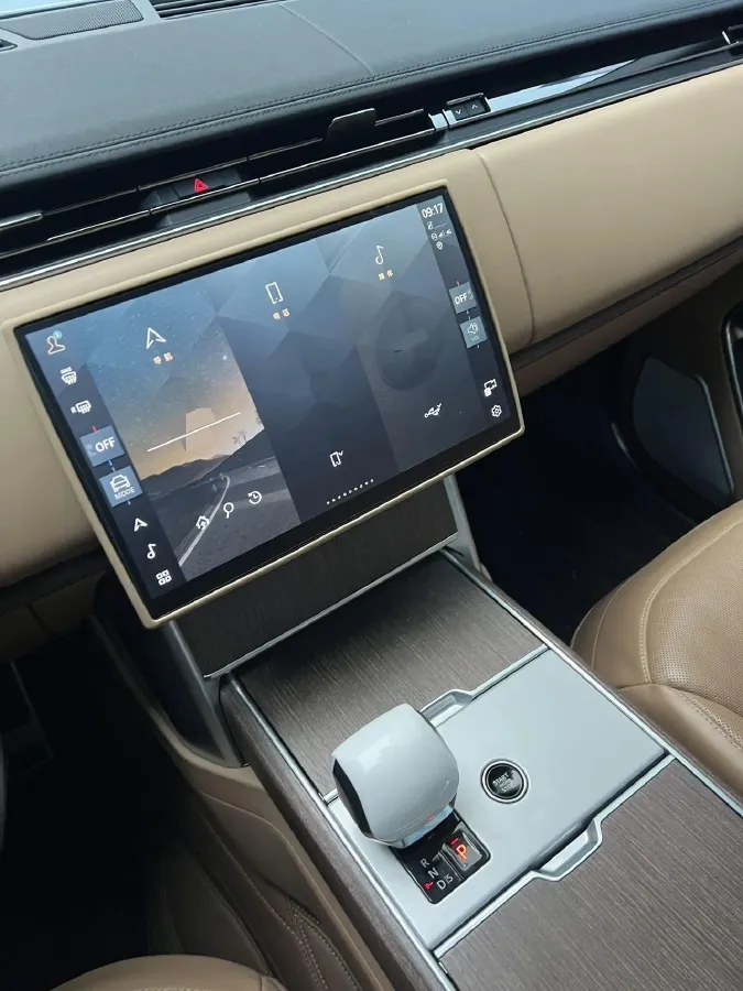 2024 Land Rover Range Rover 3.0T 400HP L6 8AT,autocango,china used car exporter,china ev exporter,chinese used car exporter,chinese used ev exporter