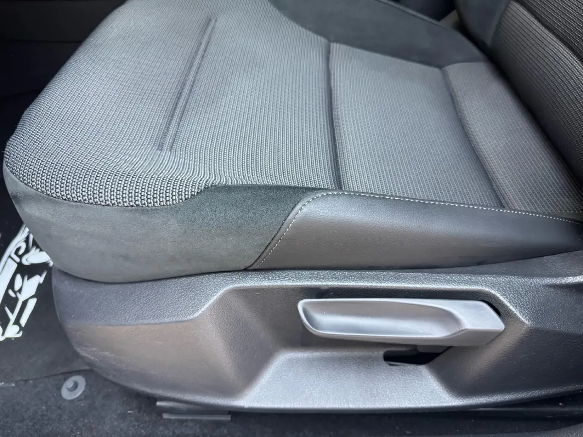 2018 Volkswagen Golf 1.6L 110HP L4 6AT,autocango,china used car exporter,china ev exporter,chinese used car exporter,chinese used ev exporter