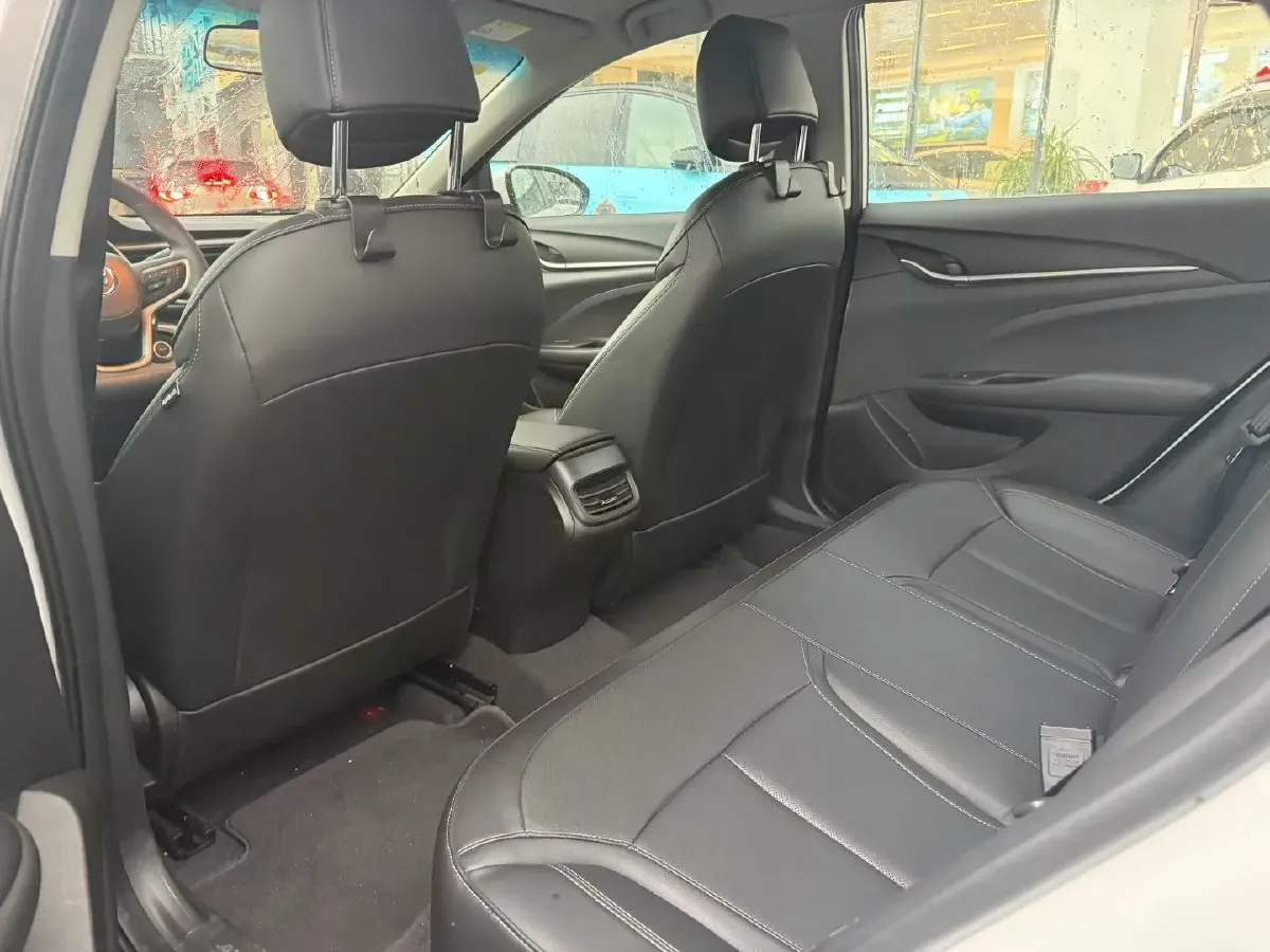 2020 Buick Encore 1.0T 125HP L3 6AT,autocango,china used car exporter,china ev exporter,chinese used car exporter,chinese used ev exporter