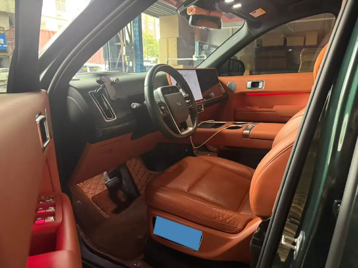 2023 Li L8 Range Extended 154HP REEV 40.9KWH,autocango,china used car exporter,china ev exporter,chinese used car exporter,chinese used ev exporter