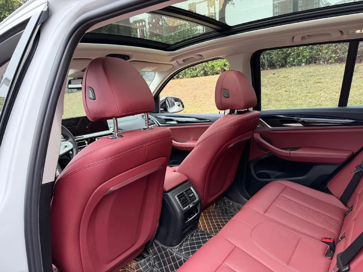 2022 BMW X3 2.0T 184HP L4 8AT,autocango,china used car exporter,china ev exporter,chinese used car exporter,chinese used ev exporter