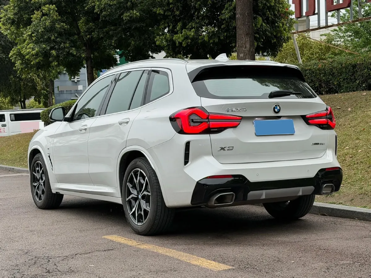 2022 BMW X3 2.0T 184HP L4 8AT,autocango,china used car exporter,china ev exporter,chinese used car exporter,chinese used ev exporter