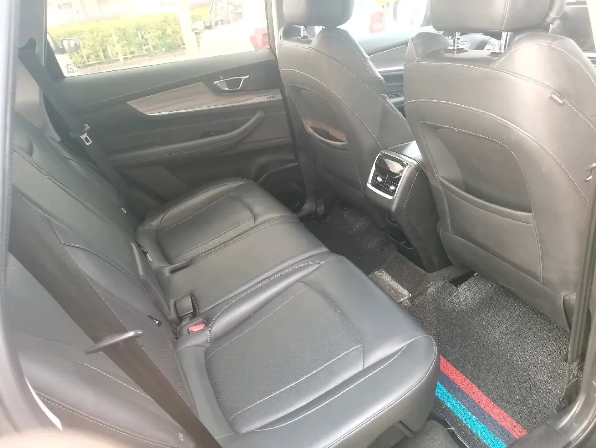 2021 Chery Tiggo 8 1.6T 197HP L4 7DCT,autocango,china used car exporter,china ev exporter,chinese used car exporter,chinese used ev exporter