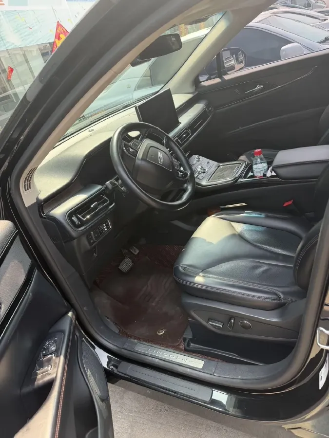 2021 Lincoln Nautilus 2.0T 245HP L4 8AT,autocango,china used car exporter,china ev exporter,chinese used car exporter,chinese used ev exporter