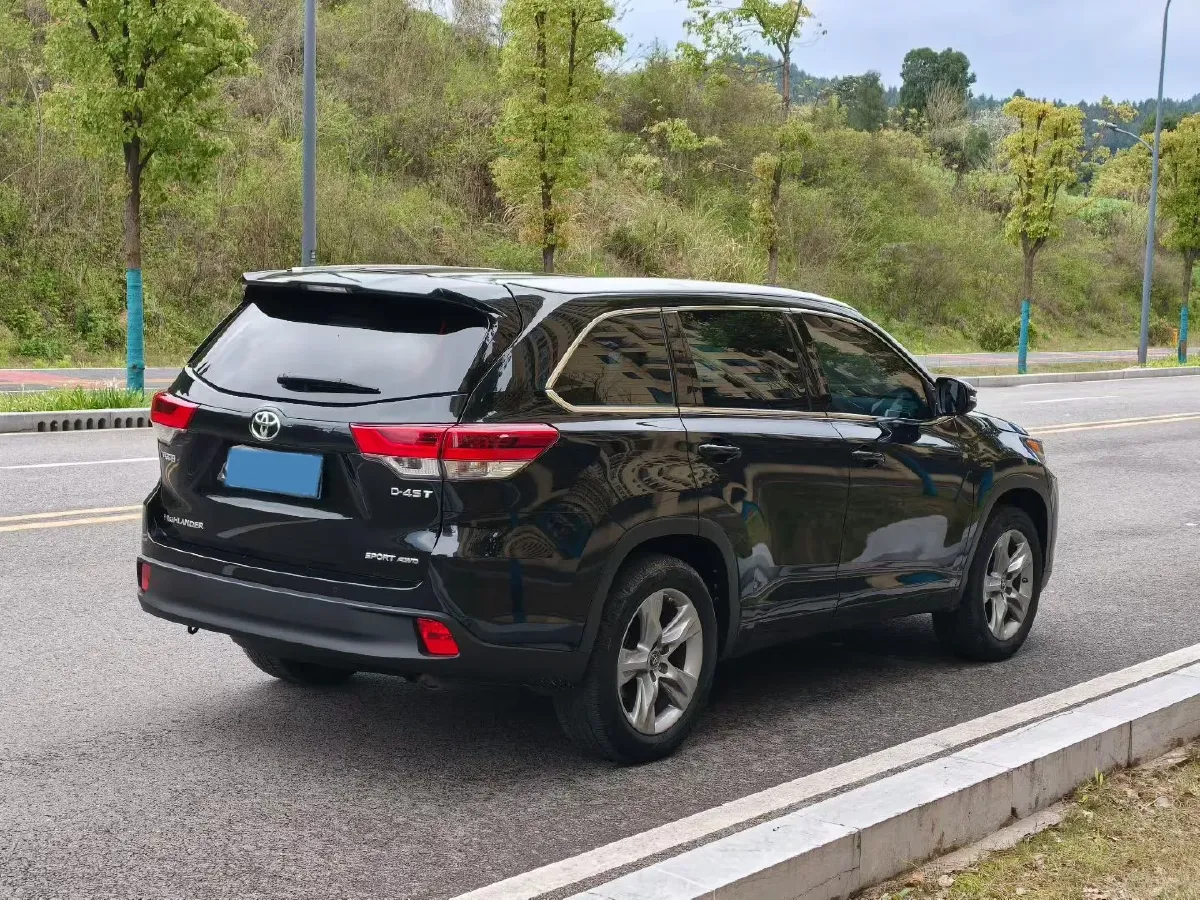 2018 Haval H6 1.5T 150HP L4 7DCT,autocango,china used car exporter,china ev exporter,chinese used car exporter,chinese used ev exporter