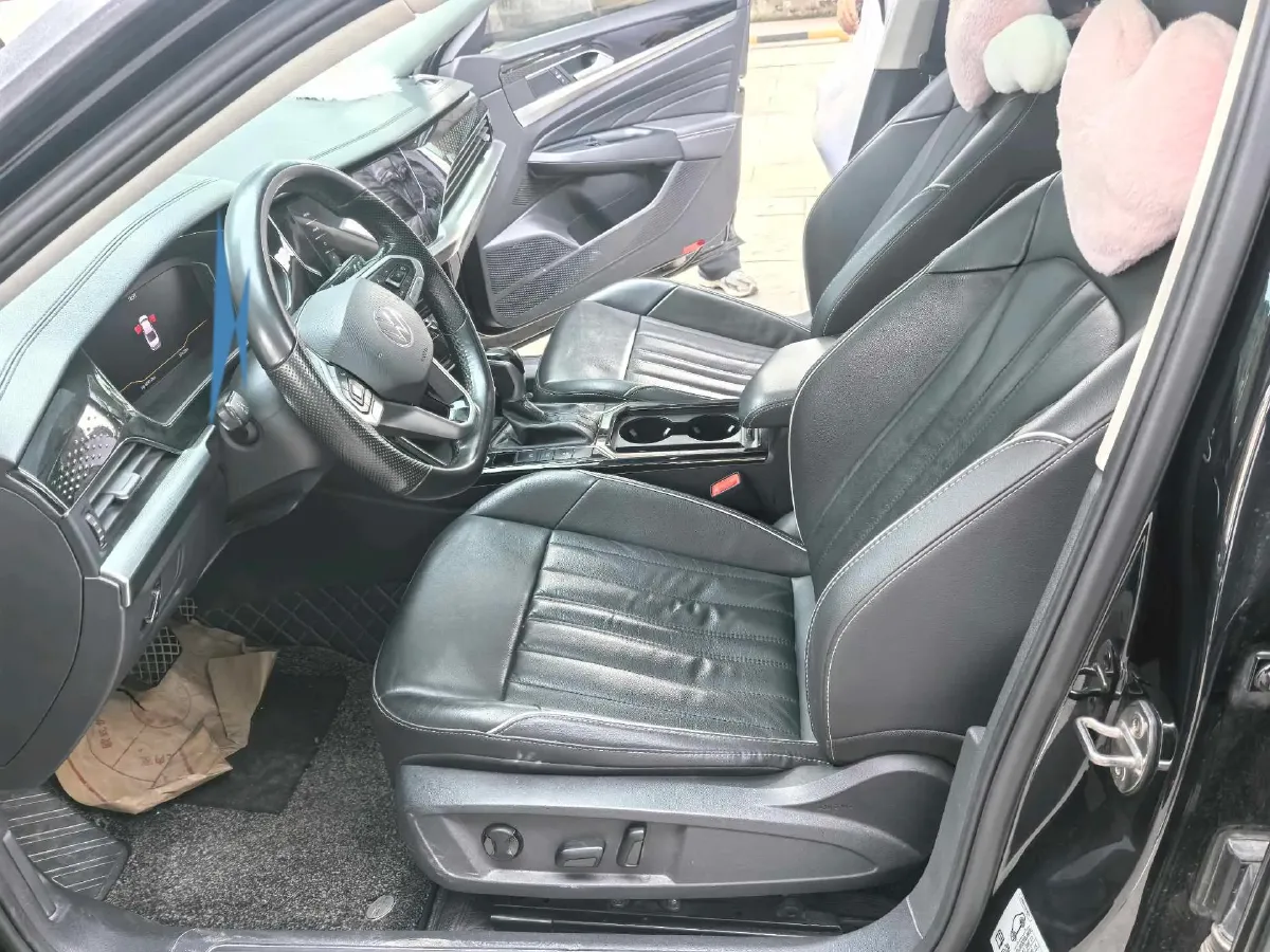 2022 Skoda Kodiak GT 2.0T 186HP L4 7DCT,autocango,china used car exporter,china ev exporter,chinese used car exporter,chinese used ev exporter