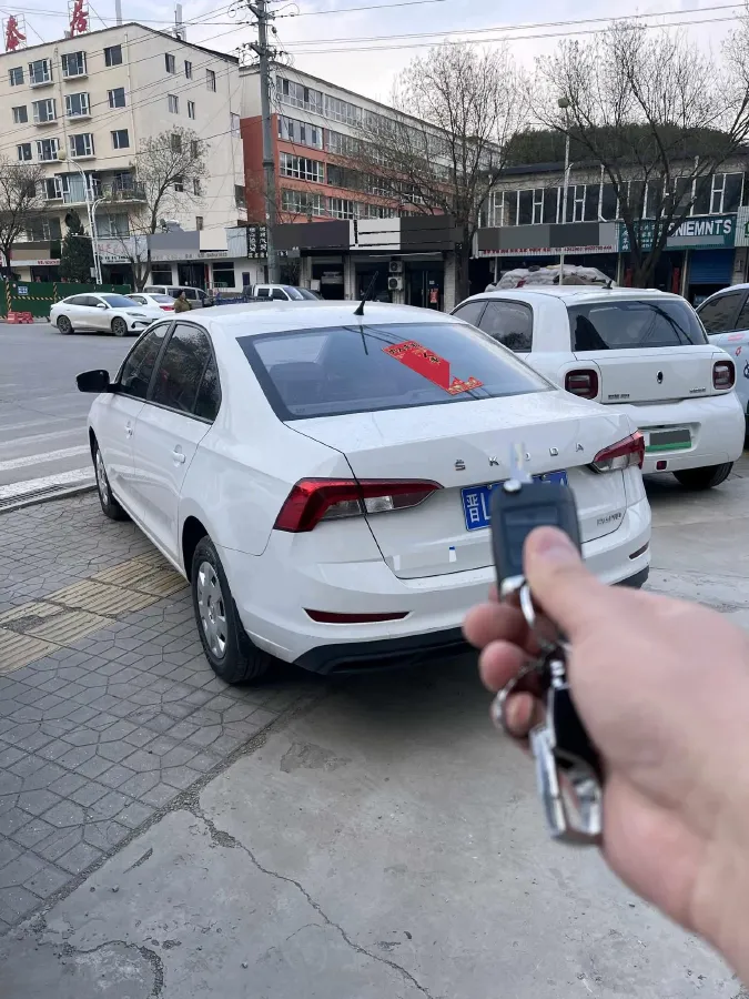 2020 Skoda Rapid 1.5L 112HP L4 5MT,autocango,china used car exporter,china ev exporter,chinese used car exporter,chinese used ev exporter