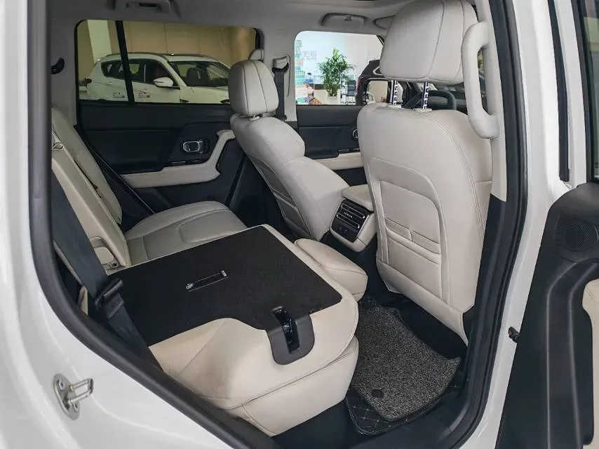 2025 Jetour ShanHai T1 1.5T 156HP L4 1DHT PHEV,autocango,china used car exporter,china ev exporter,chinese used car exporter,chinese used ev exporter